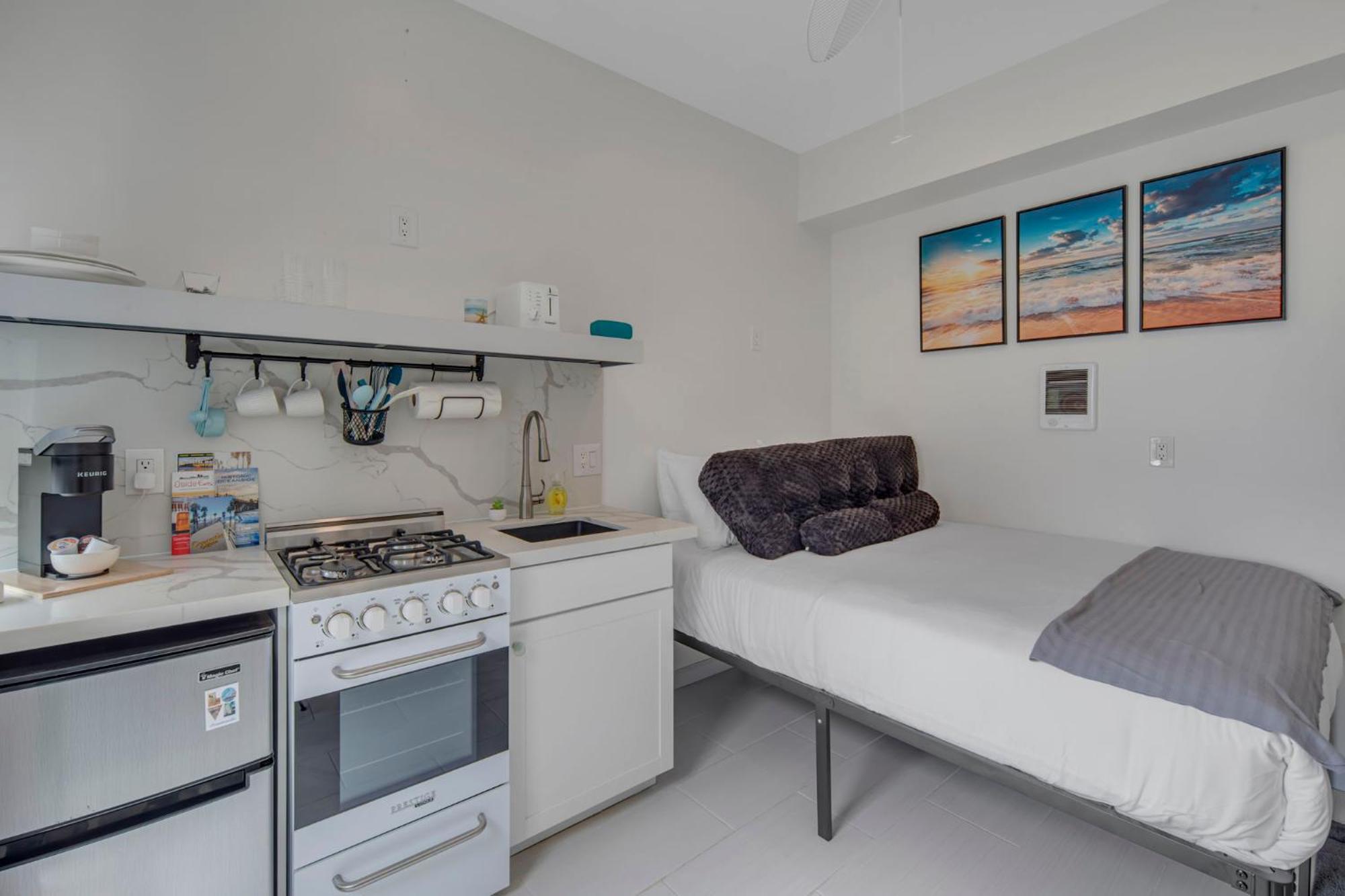 The Shining Sea C Apartment Oceanside Exterior photo
